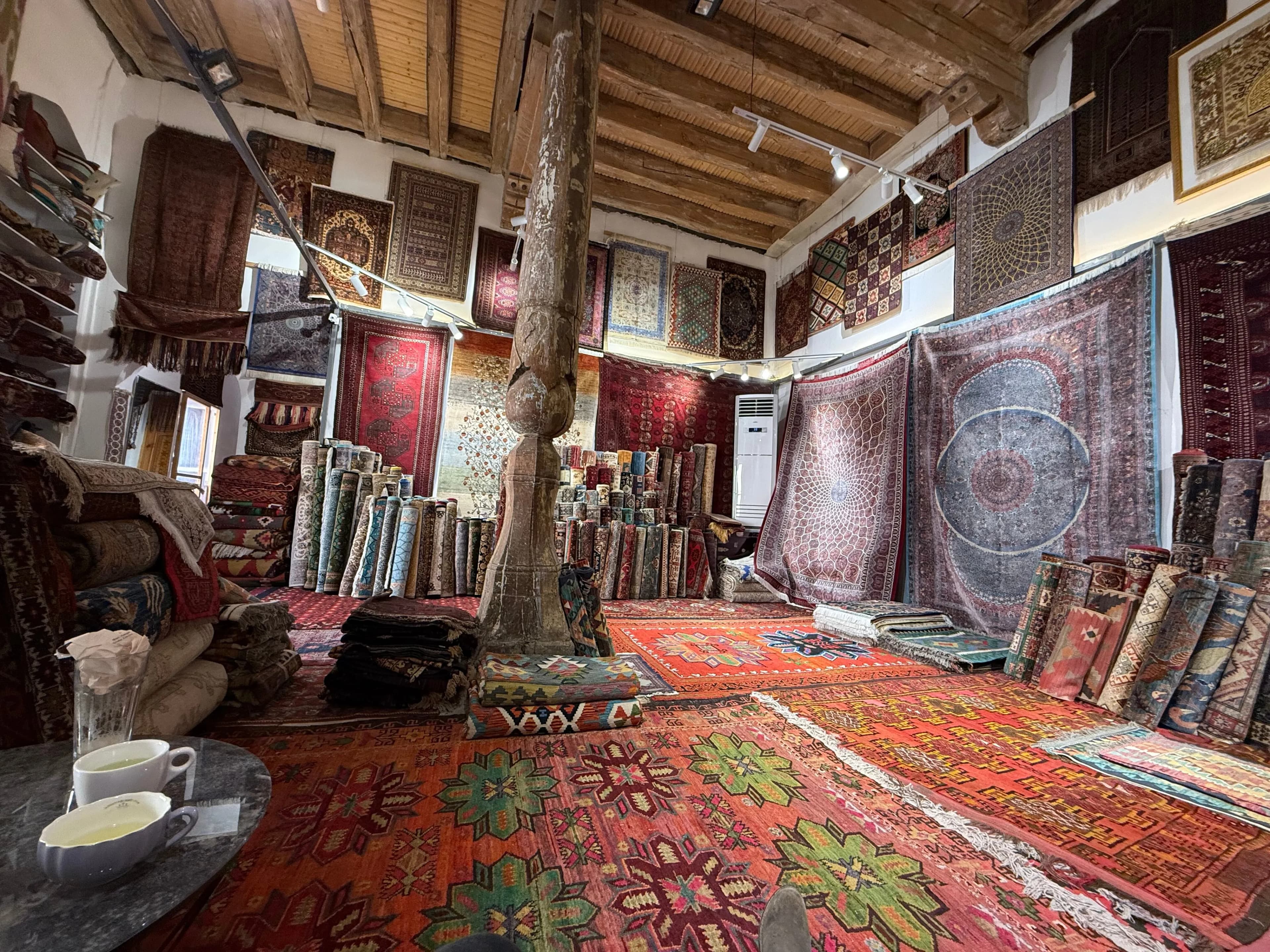 The Magic Carpet of Nishapur: Fergana Craft and the Geography of a Legend