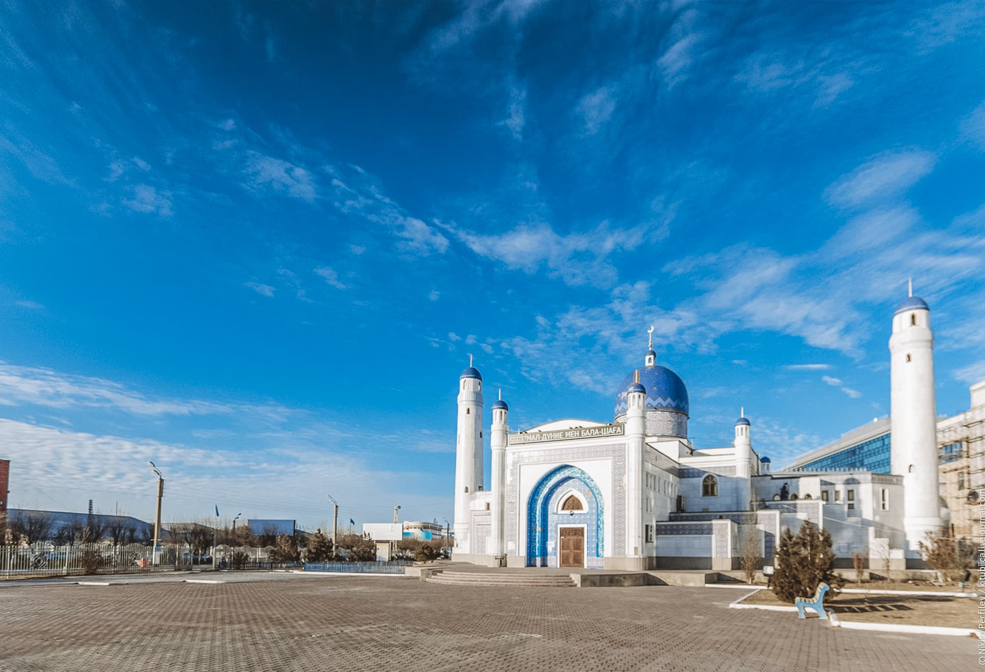 Beyond the Monument Photo: Understanding Uzbekistan Mosque Visit Timing