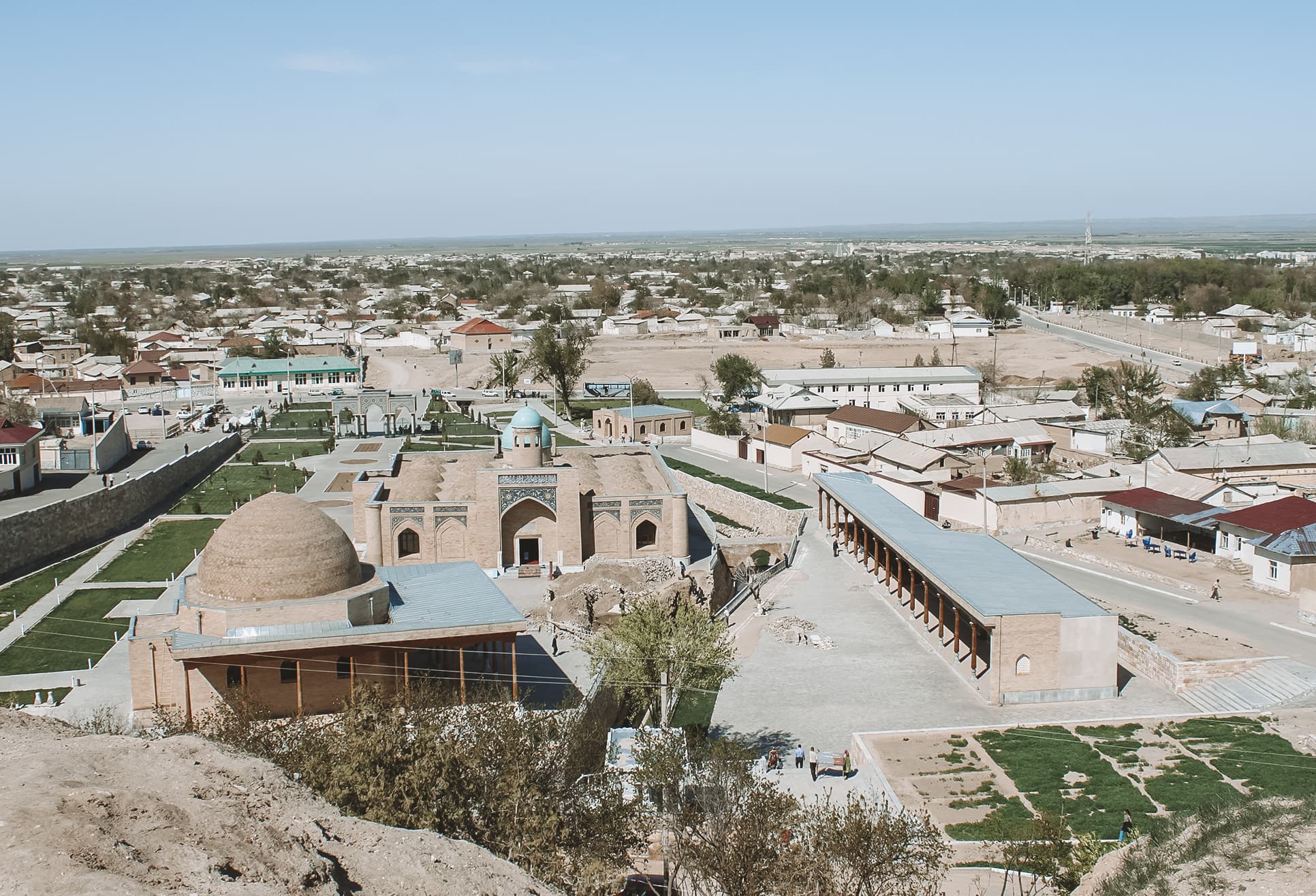 Beyond the Cities: A Realistic Guide to Uzbekistan Desert Picnic Comfort Rules