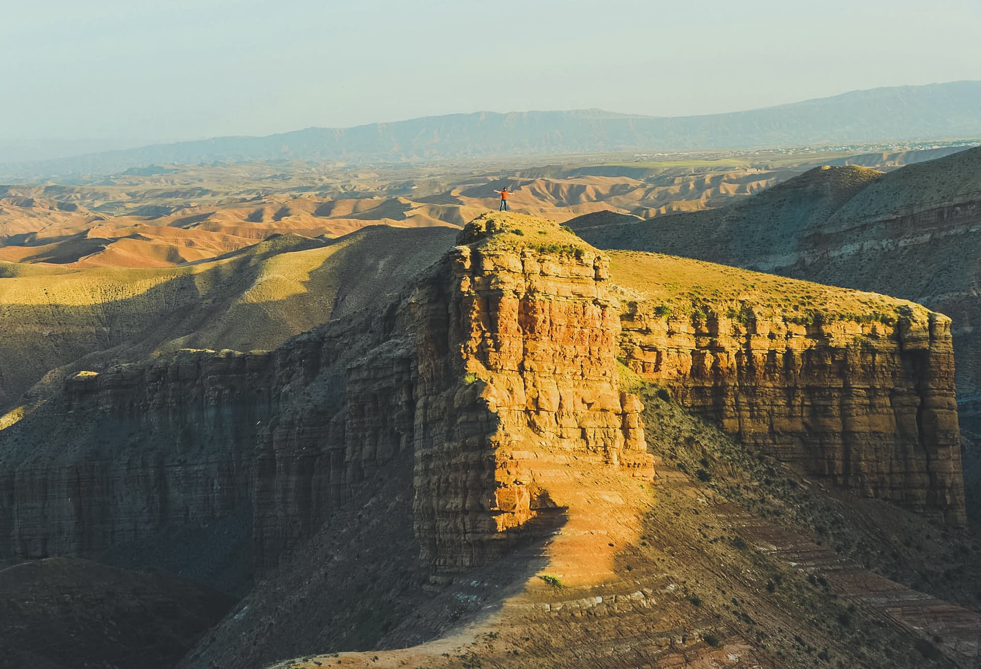 Private Tour or Group Tour in Uzbekistan: Which Travel Style Fits You?