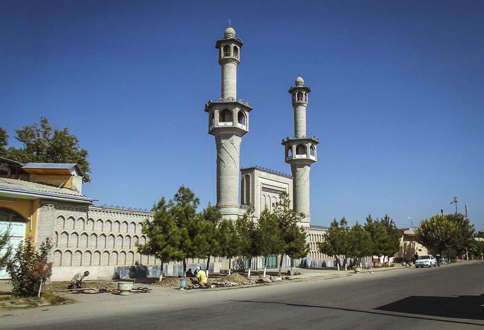 Beyond Souvenirs: A Deeper Look at Fergana Craft Route