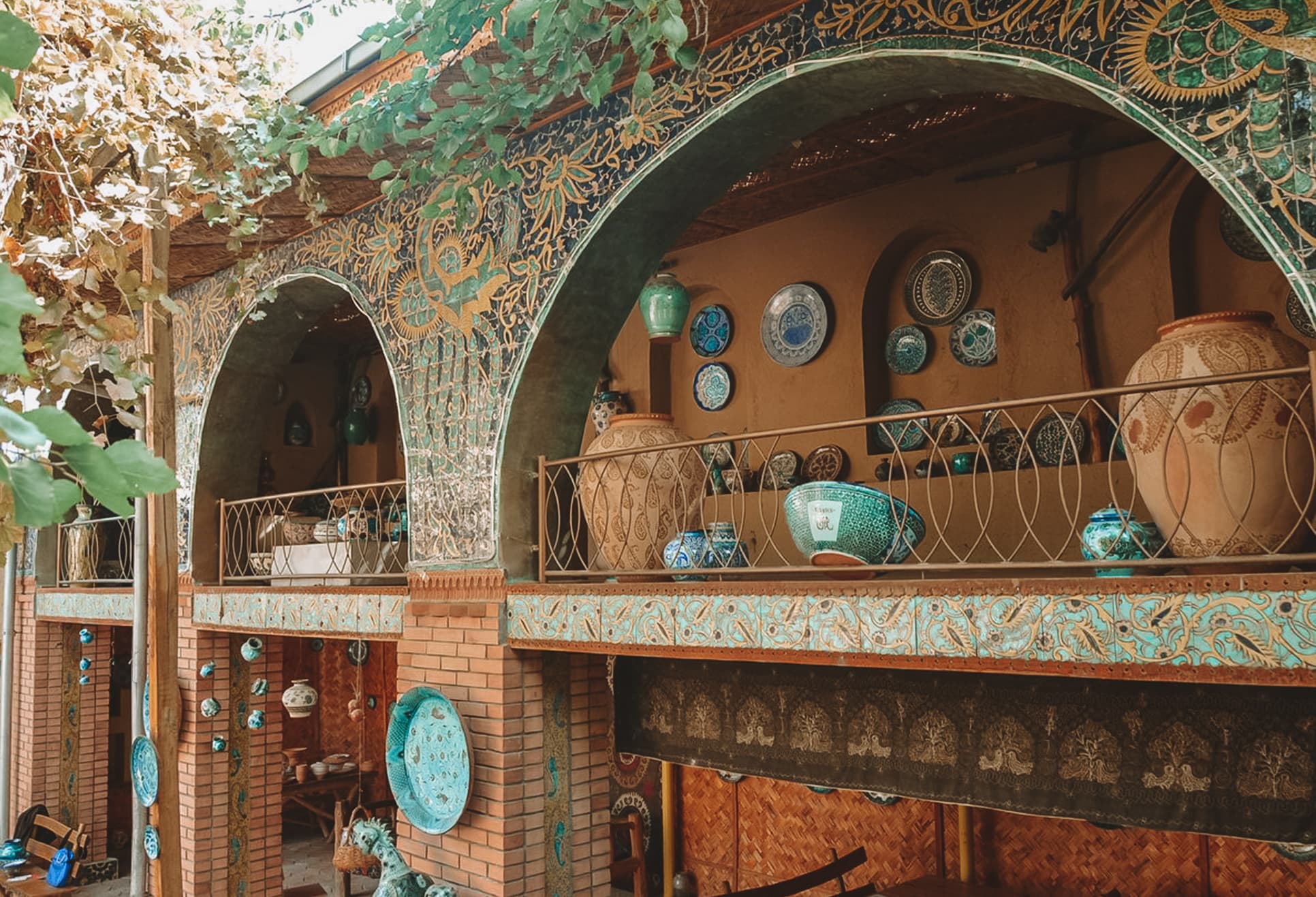 Inside Fergana Valley's Craft Culture: Fergana Rishtan Ceramics Day Route