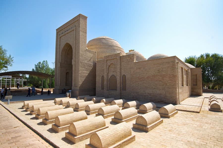 A Deeper Traveler's View of Uzbekistan: Silk Road Couple Slow Travel