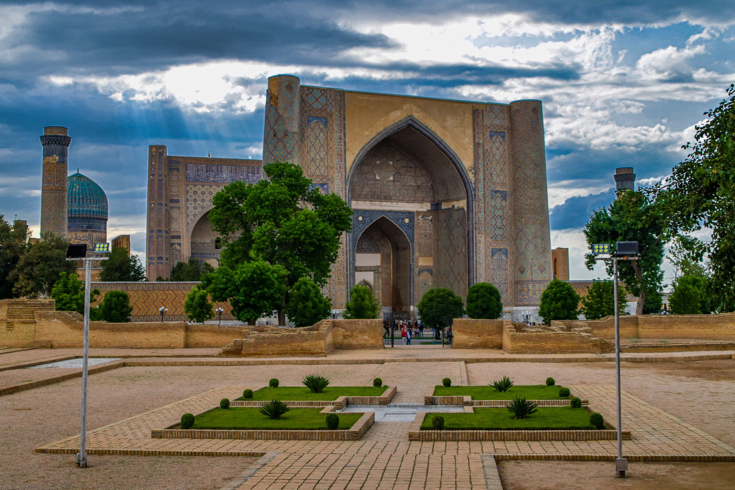 What Makes Silk Road Small Group Tour Benefits Worth Planning in Uzbekistan