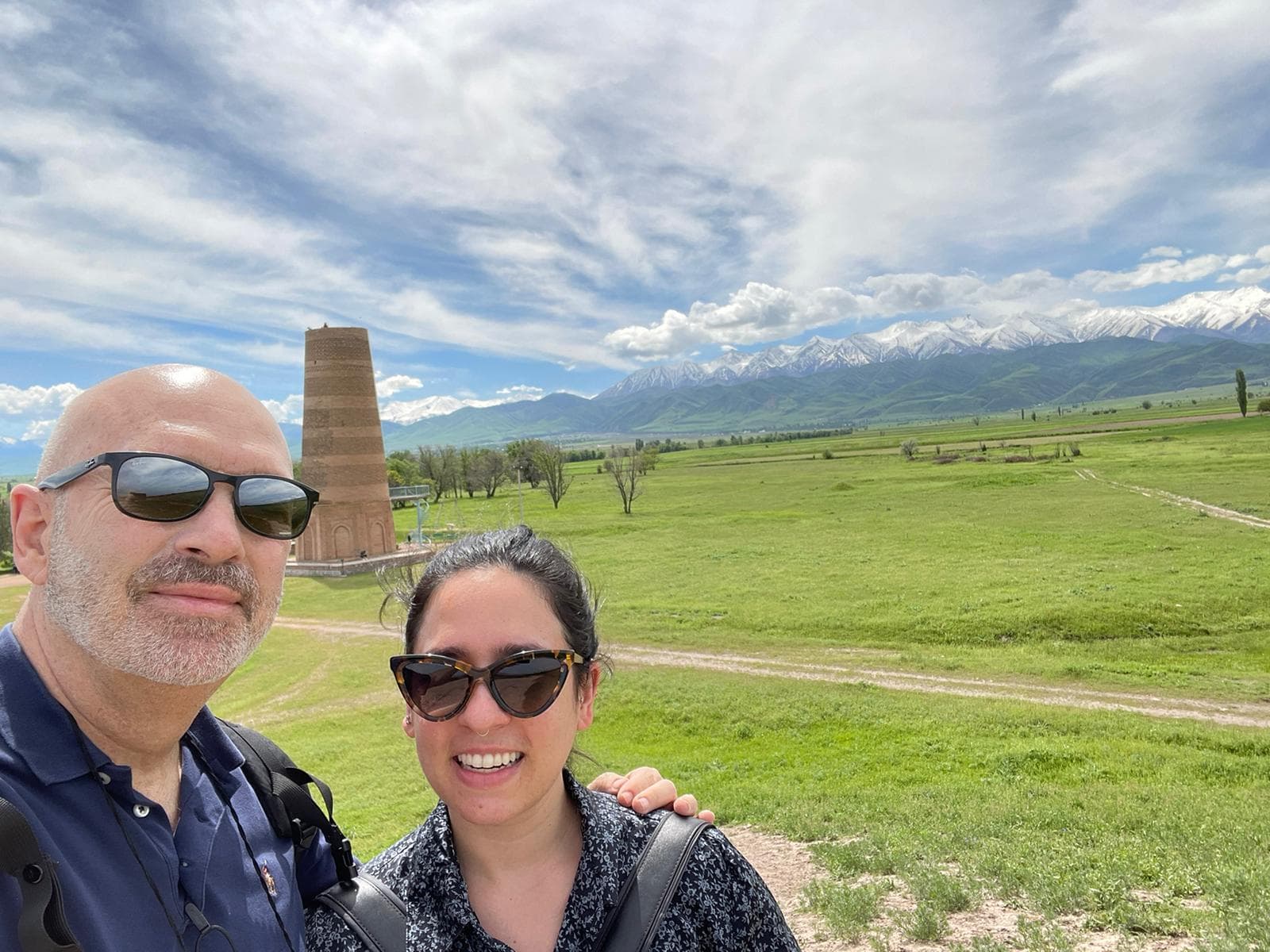 How to Make Central Asia Guide Driver Team Roles Work in Real Travel Conditions