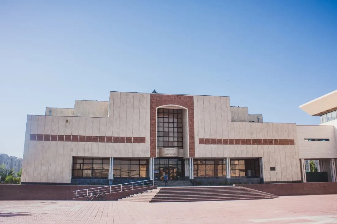 Beyond the Monument Photo: Understanding Nukus Art Before Road Trip