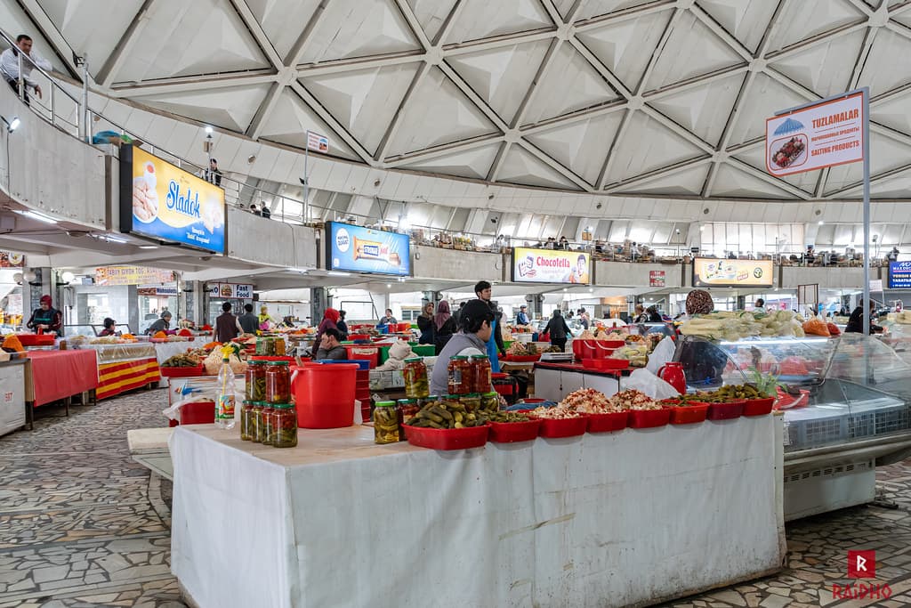 Chorsu Bazaar Playbook: 4 Smart Moves for Better Market Days