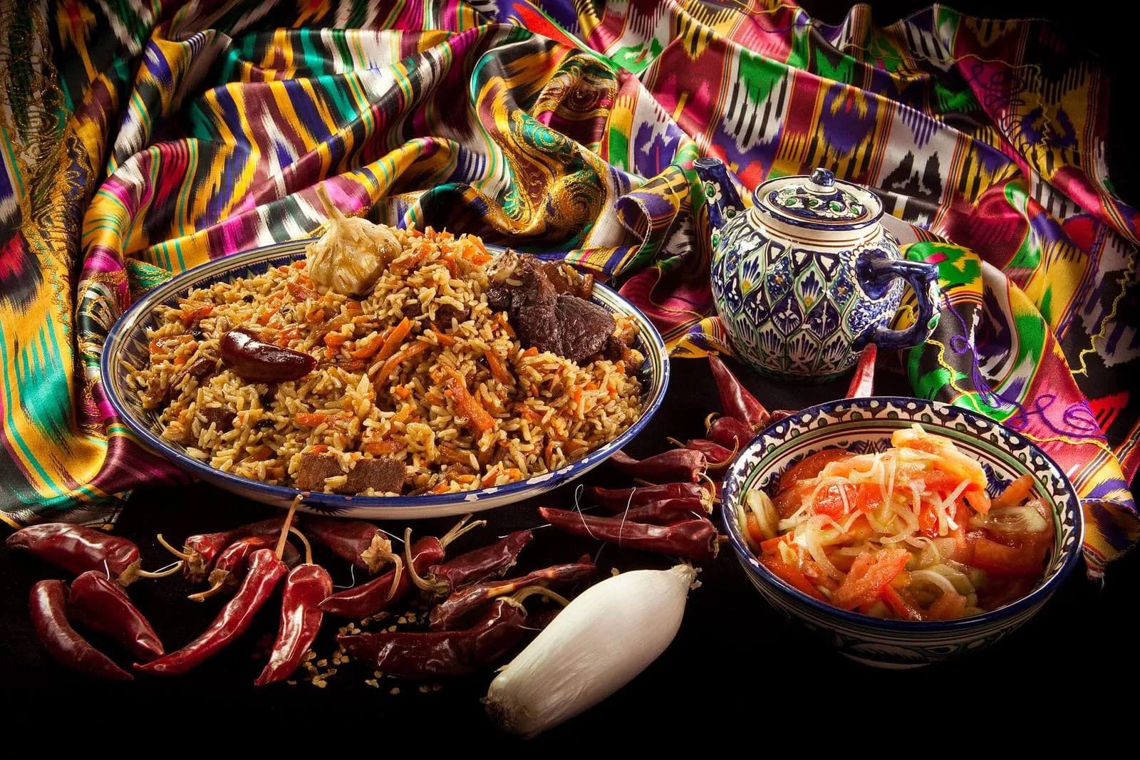 Eastern Dastarkhan: How to Share a Festive Uzbek Table