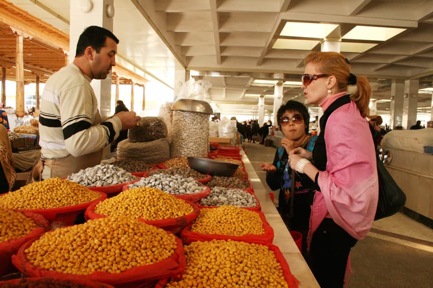 Season-Smart Travel in Uzbekistan: Planning Silk Road Spring to Summer Pacing