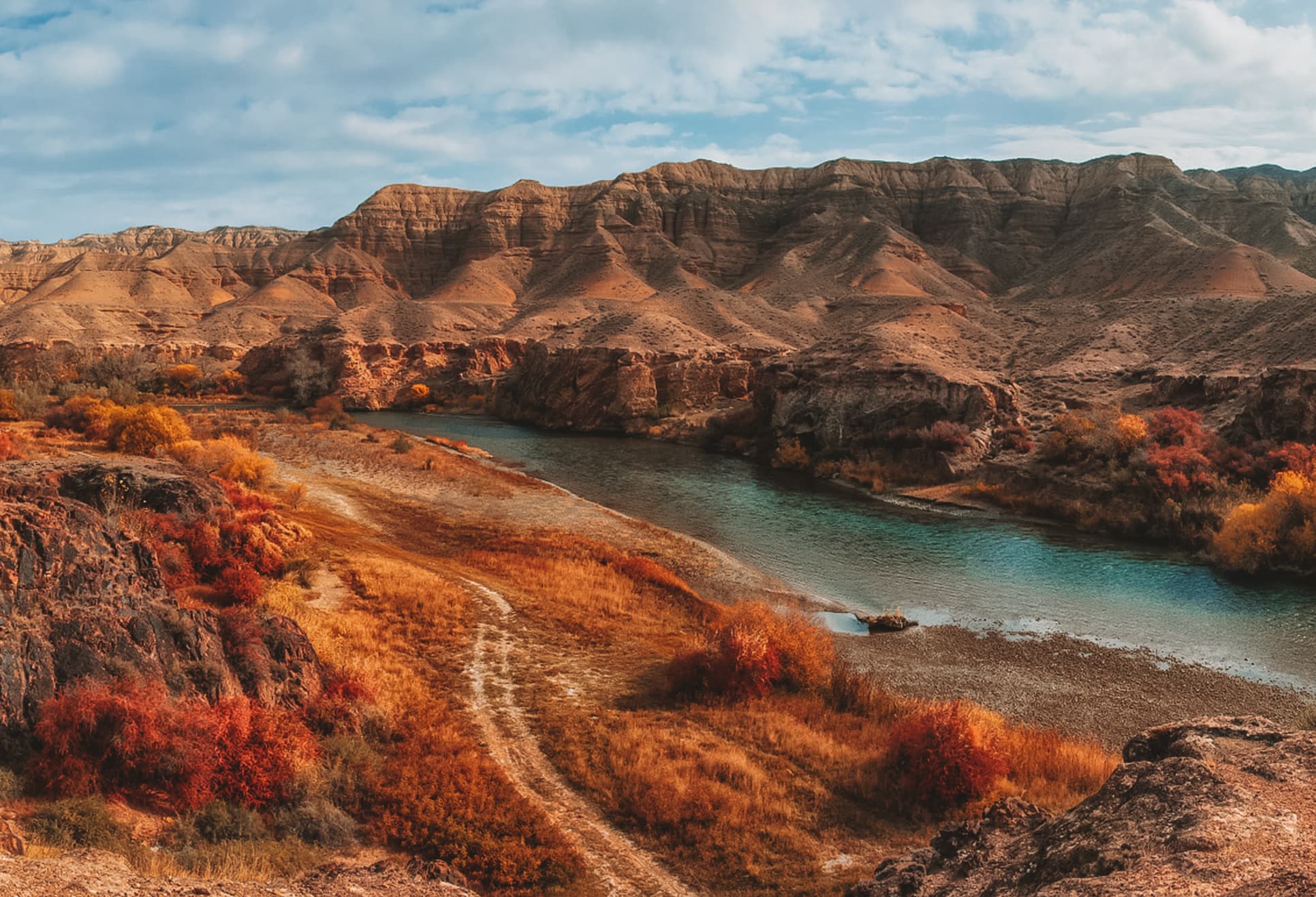 Comfort-First Travel: How to Plan Uzbekistan Midrange Comfort Upgrades