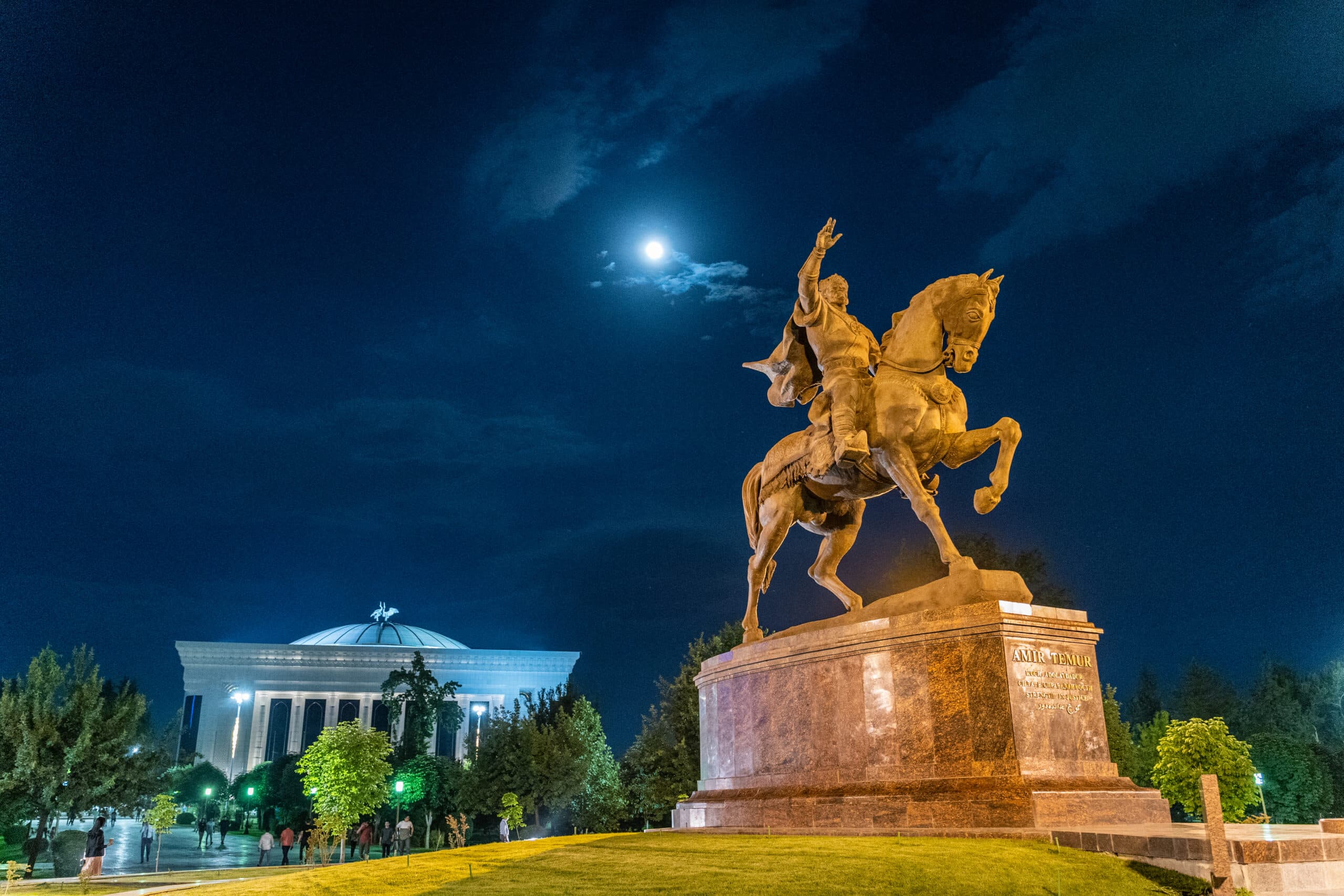 Comfort-First Uzbekistan: How to Plan Silk Road Private Guide Briefing